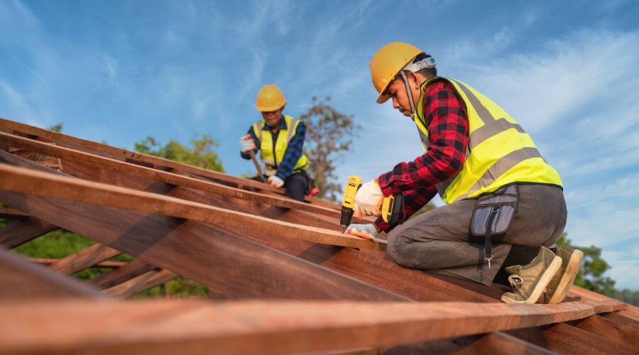 Professional Flat Roofing Installation services in Hernandez, NM